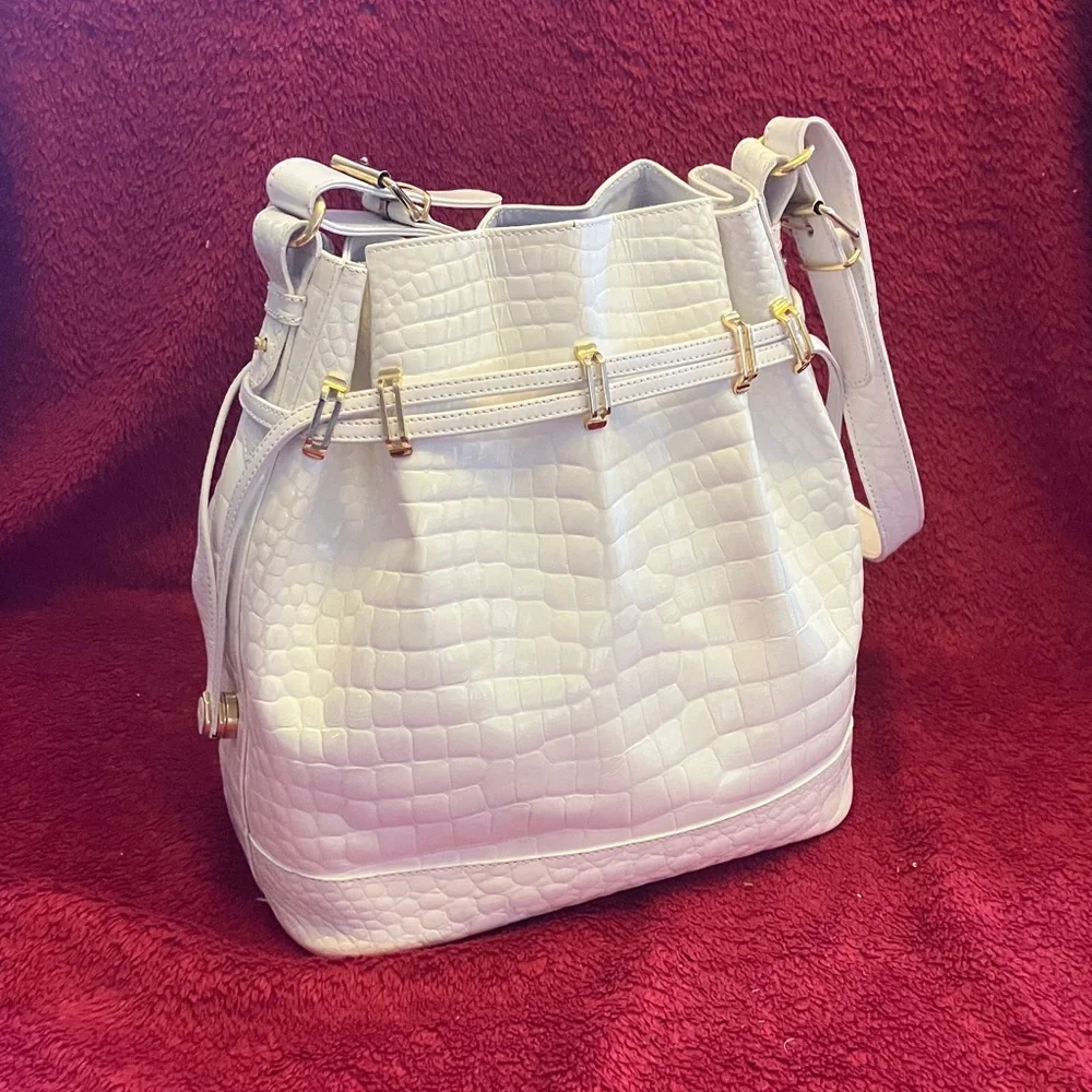 Piero Acutis Croc-Embossed White Drawstring Bucket Tote Bag w/Gold Accents